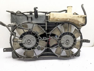 Cubierta del ventilador Toyota Prius 2004-2009 1,5 gasolina 81635 Foto 1 de 4