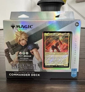 MTG Final Fantasy Cloud Collector’s Edition Limit Break Commander Deck In Hand - Bild 1 von 7