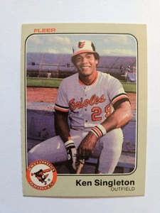 1983 Fleer Ken Singleton #73 fast neuwertig - Bild 1 von 1