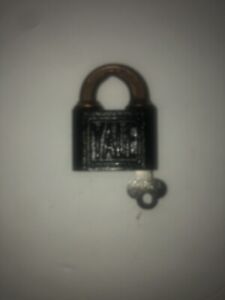 antique/vintage yale push key padlock w/key