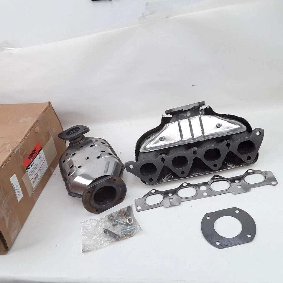 NEW Manifold Converter Fits Hyundai Elantra ,Tiburon 1997 1998 2000 2001-2006 - Image 1 of 4