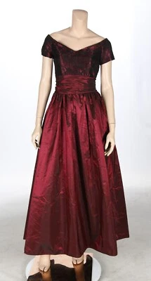 Loralie Vintage 80s Burgundy Taffeta & Lace Party Prom Dress sz 3/4 - Image 1 of 2