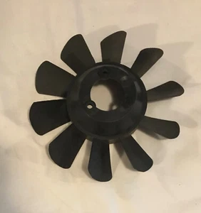 OEM Husqvarna 583057301 Rasentraktor Transaxle Lüfter - Bild 1 von 2