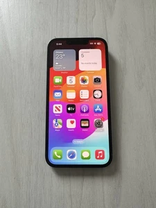 iPhone 14 unlocked READ DESCRIPTION - Photo 1 sur 8