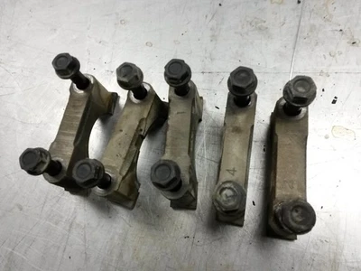 Главные колпаки блока двигателя для 95-97 Geo Prizm 1,8 - Изображение 1 из 4