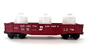 LIONEL 9141 Very Scarce Burlington Northern Gondola in Tuscan Red with Canasters - Picture 1 of 7