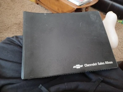 Chevrolet 1970 álbum concesionario Corvette Chevelle SS MONTE CARLO IMPALA DISTRIBUIDOR Foto 1 de 4