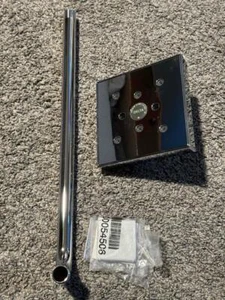 Delta Monitor 1400 Series Chrome Showerhead Shower Arm and Trim Plate Only - FS - Picture 1 of 7