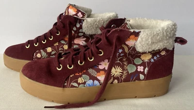 Zapatillas altas KEDS Rifle Paper Co. para mujer talla 8 gamuza bugundy multi floral Foto 1 de 4