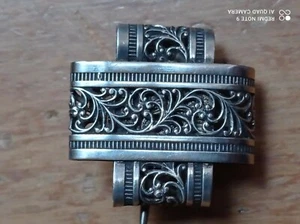 spilla in argento ? anni 20/30 usata ma in ottima condizione - Foto 1 di 4