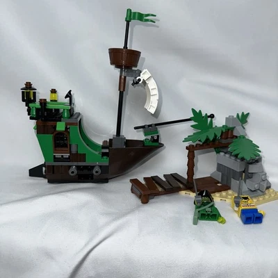 LEGO SpongeBob The Flying Dutchman 3817 INCOMPLETE Missing a few pieces - Image 1 of 4