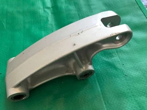 Balancier Supérieur Amortisseur ducati Monster 600 620 750 900 (CC83) - Picture 1 of 3