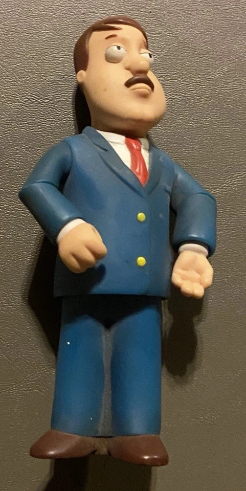 FAMILY GUY - TOM (Mezco, 2005) como está usado 6 pulgadas por 1 1/2 pulgadas Foto 1 de 2