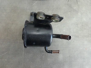 Power Steering Bottle Infiniti J30 4 Dr 3.0 V6 93 94 95 96 97 - Picture 1 of 2