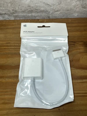  Apple Genuine A1368 VGA Adapter for iPad, iPhone, iPod Touch New Sealed Convert - Image 1 of 4