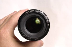 Canon Zoom Lens EF 80-200mm f/4.5-5.6 For Film and Digital Canon EOS SLR camera - Picture 1 of 10