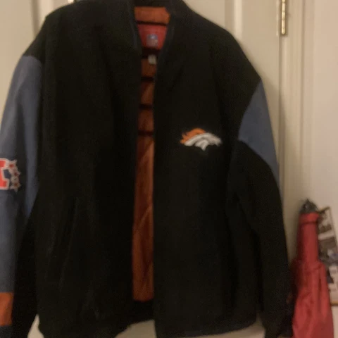 NFL TEAM APPAREL OFFICIAL DENVER BRONCOS SUEDE LEATHER BOMBER JACKET 2XL VINTAGE Cover