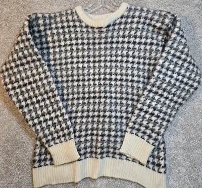 Ireland Heavy 100% Wool Sweater Herringbone Pullover Classic Women's Small - Image 1 of 4