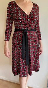 Donna Morgan U.S.Size 6 Dress $140 Retail Knee-Length Red Geometric Print + Belt - Picture 1 of 14