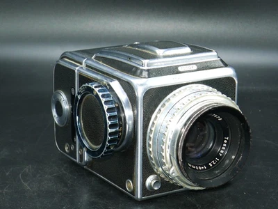 Cámara Hasselblad 1000F c.1956 con lente Tessar 80mm2.8 y parte trasera. ¡Limpio/Funcionando! Foto 1 de 4