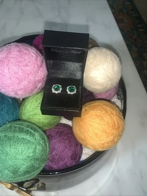 Joyería Gold Coast ~ Platinado ~ Aspecto Esmeralda Foto 1 de 4