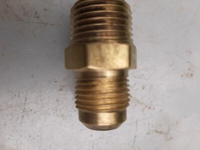 VINTAGE PIPE THREAD ON ONE END, COMPRESSION FITTING ON OTHER END 3/8" × 1/2" ID. - Image 1 of 3