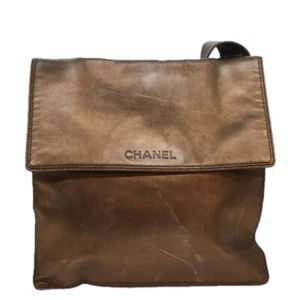 Chanel League Gold Leather Shoulder Bag Authentic - Picture 1 of 22