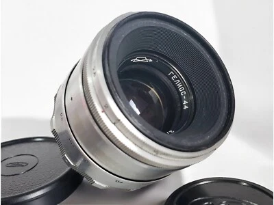 Helios 44  Photo Lens 8 blades 2/58 mm mount M42 Silver - Image 1 of 4
