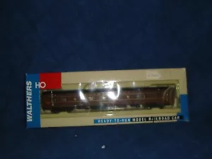 WALTHERS HO SCALE 932-9727 PULLMAN STANDARD 6-6-4 SLEEPER PENNSYLVANIA - Picture 1 of 5