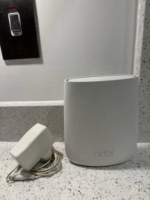 Netgear Orbi RBS20 AC2200 WiFi Satellite Add-On - Image 1 of 4