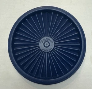 Vintage Tupperware 5" runder Servierdeckel Ersatz dunkelblau 812-52 - Bild 1 von 2