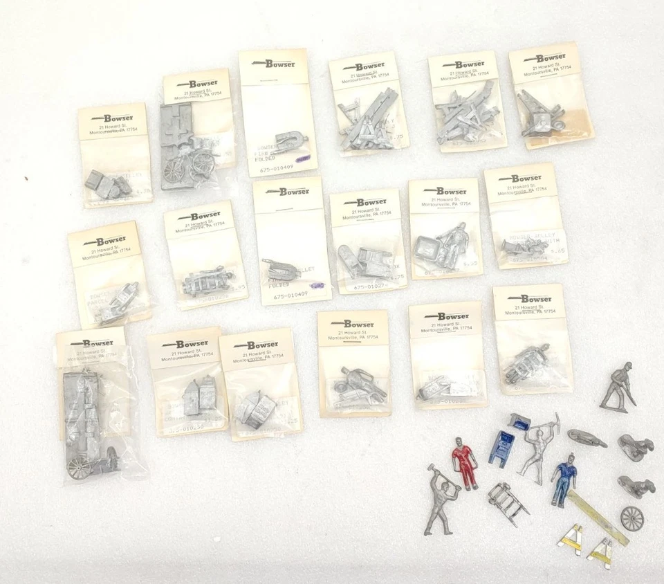 Browser O Scale Pewter Figures And Accessories 17 Kits 12 Loose - Image 1 of 4
