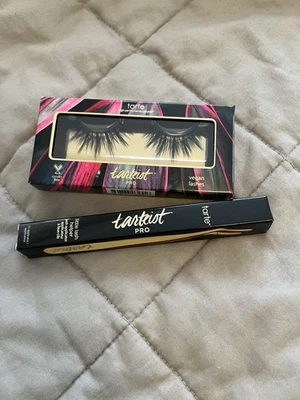 Tarte TARTEIST Faux Lashes SASSY Eyelashes & TARTE Little Lash Helper Tweezer - Image 1 of 4