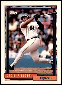 Cecil Fielder #425 1992 Topps - Picture 1 of 2