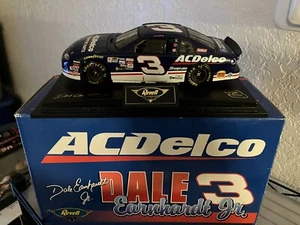 1999 #3 DALE EARNHARDT Jr. 1:24 AC-DELCO REVELL CLUB - Picture 1 of 2