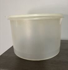 Vintage Round Tupperware Container #267-3 with Lid
