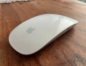 Apple Magic Mouse - bluetooth Maus - Bild 1 von 3