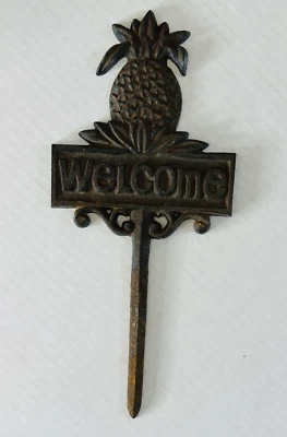 VTG Cast Iron Welcome Pineapple Sign Stake Rustic Yard Farm Garden 12 3/4” - Image 1 of 4