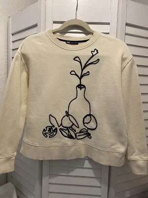 ZARA Mujer Arte Abstracto "Sudadera Bordada" Talla Pequeña Marfil/Negro Usada en Excelente Condición Foto 1 de 4