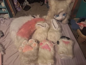 Premade White Kirigami Fursuit Head, 3 Sets Paws/Hooves (Including Feet) +2 Tail - Picture 1 of 2