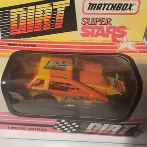 1:64 Matchbox DIRT Super Stars #12a Jack Johnson Dirt Modified - Picture 1 of 11