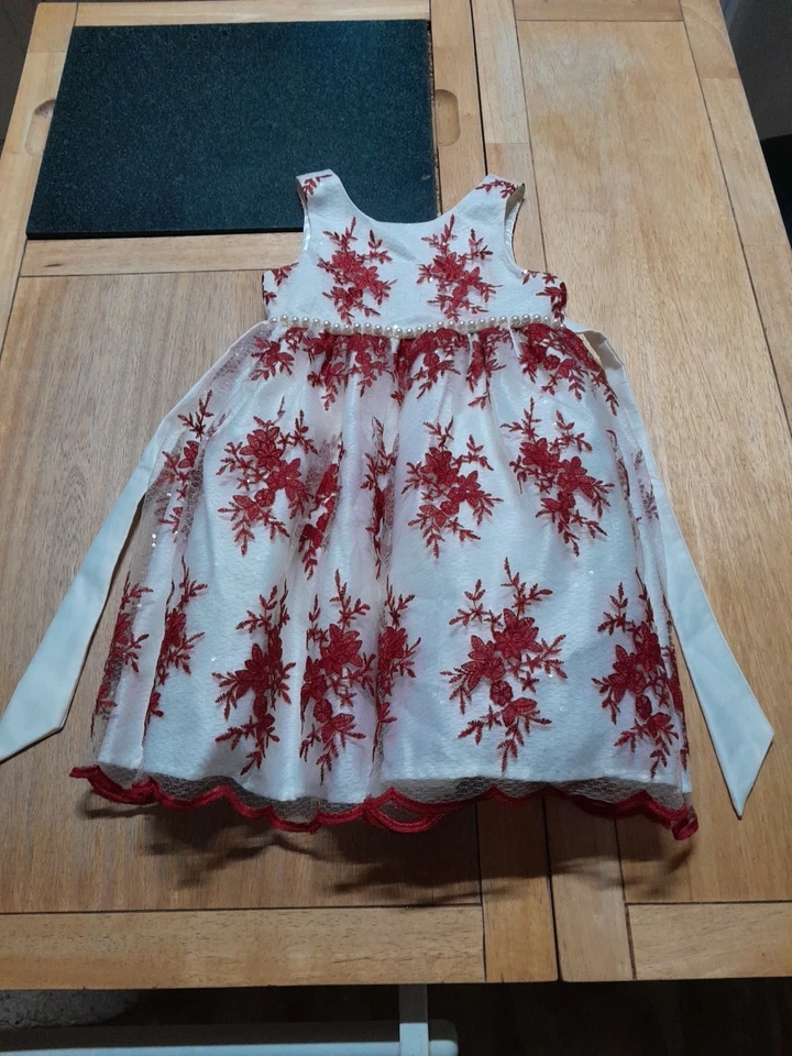 American Couture Princess Dress Pearl Bead Lace Girl 5 Holiday, Wedding, ETC.... - Image 1 of 4