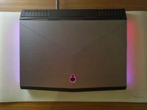 Alienware R3 M15: GTX 1070 - Bild 1 von 8