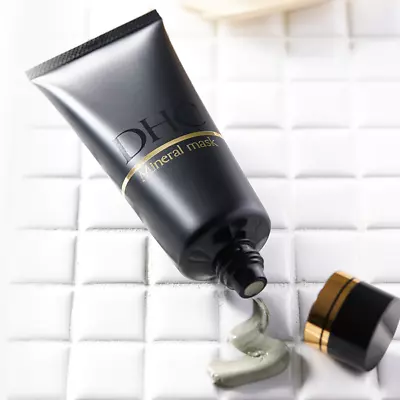 Made in JAPAN DHC Mineral Mask 100g Natural mineral clay pack / Tracking SAL - Image 1 of 2