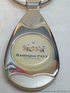 Llavero Tacoma Washington Los padres son vitales en la educación Llavero de metal PAVE - Imagen 1 de 5