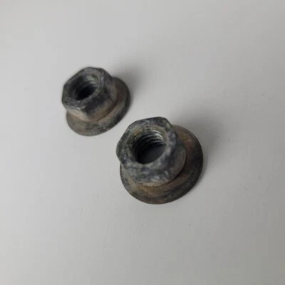 1991 - 1992 丰田 4Runner 挡风玻璃刮臂螺母一对 2 件套 — 第 1/3 张图片