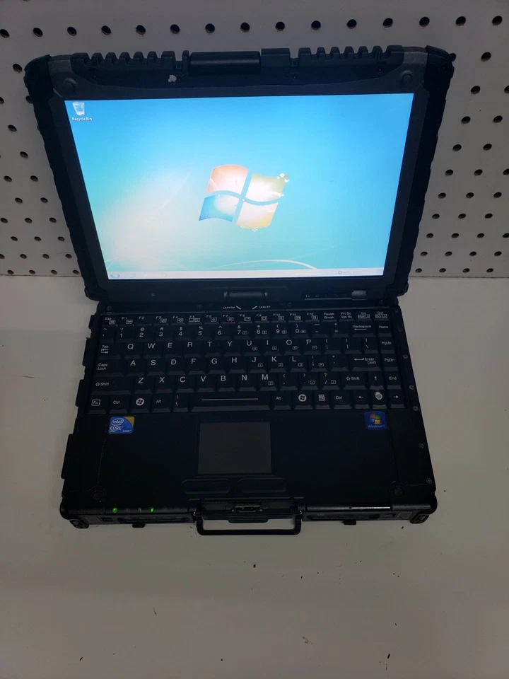 Getac V200 Intel Core i7 8GB Rugged 2.00Ghz  Laptop 512GB SSD Battery 12.1-inch  - Image 1 of 4
