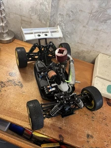 Team Losi Racing (TLR) 8IGHT Series 1/8 scale Nitro Or Variant - Picture 1 of 18