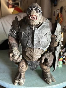 Figurina TOY BIZ Il Signore degli Anelli LOTR Deluxe Poseable Battle Troll 10" 2004 - Foto 1 di 7