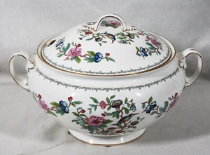 RARE! VINTAGE AYNSLEY PEMBROKE PATTERN COVERED SOUP TUREEN 9" X 13" NEW NO TAG - Picture 1 of 7